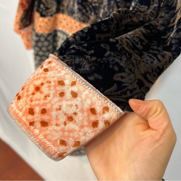 We The Free/Free People Velvet Kimono - Picture 9 of 12